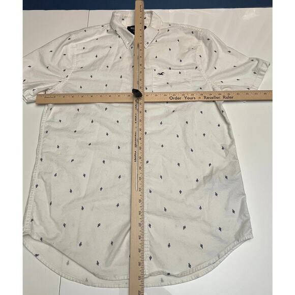 Hollister Button Up Cactus Print White Short Sleeve Shirt - Picture 5 of 5